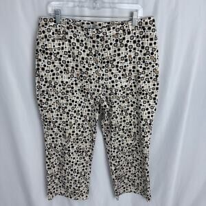 Geoffrey Beene Sport Cropped Pants Size 14